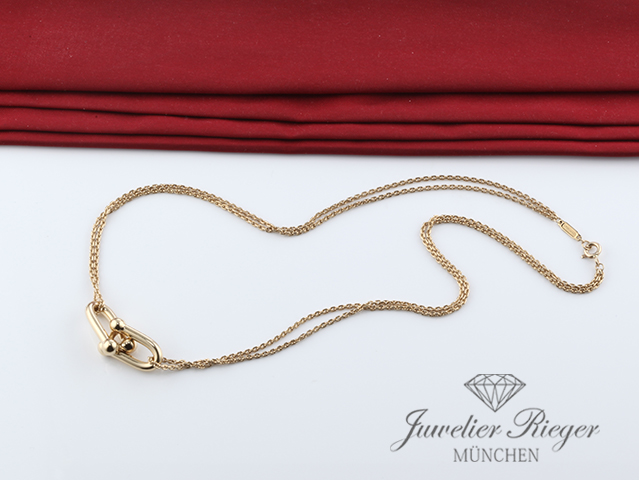 https://juwelen4you.de/ebay/tiffany&co/schmuck/collier/HardWare/gg/doppelter-Gliederanhaenger/grosse-glieder/63364231/IMG_0064%20Kopie.jpg